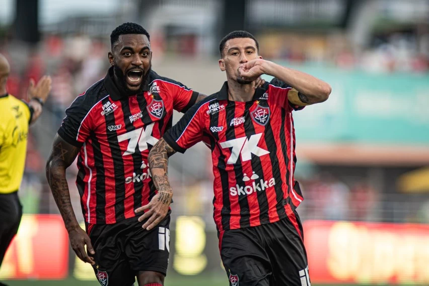 Vitória bate o CRB fora de casa e mostra superioridade na Copa do Nordeste