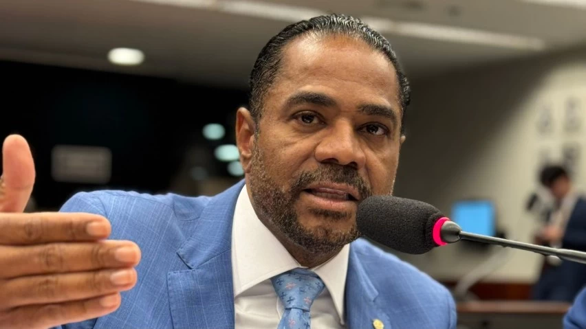 Aprovado projeto que obriga alerta em medicamentos sobre risco de dirigir