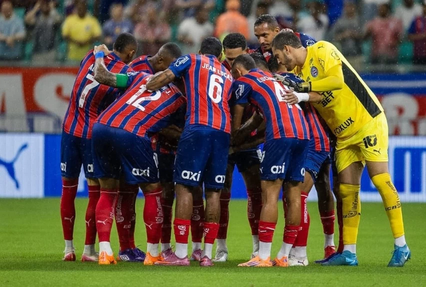 Bahia é punido pelo STJD com multa de R$ 4 mil e suspensões após jogo contra o Palmeiras