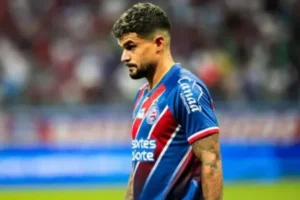 Cauly se pronuncia após pai chamar Bahia de “time pequeno”