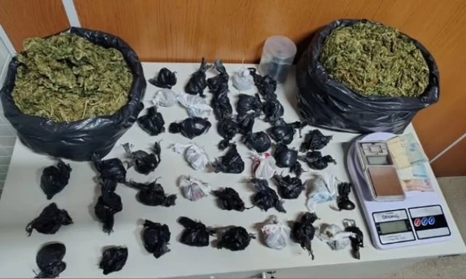 Denúncia anônima leva CIPE/Caatinga a prender homem com 2 kg de maconha