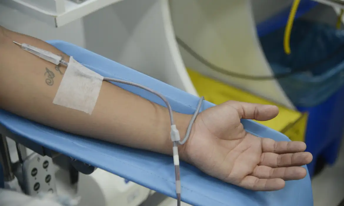Hemoba divulga horários de atendimento e reforça importância da doação e sangue na Páscoa