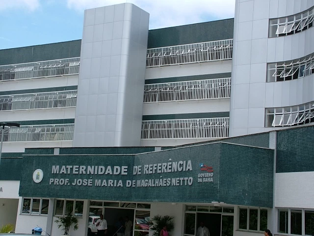 Médicos da Maternidade José Maria de Magalhães Neto convocam assembleia por atraso salarial