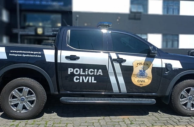Homem descumpre medida protetiva e agride ex-companheira a caminho de festa de aniversário da cidade