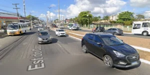 Acidente na Estrada do Coco deixa uma pessoa ferida
