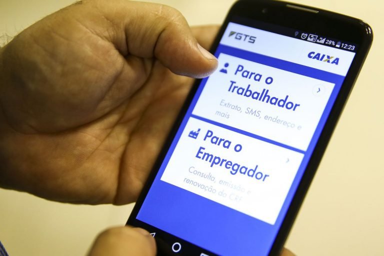 Trabalho - geral - FGTS Fundo de Garantia do Tempo de Serviço Caixa Econômica Federal CEF trabalhador saques aplicativos governo