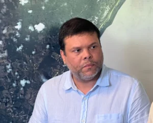 “É assim que o PT diz que cuida de gente?”