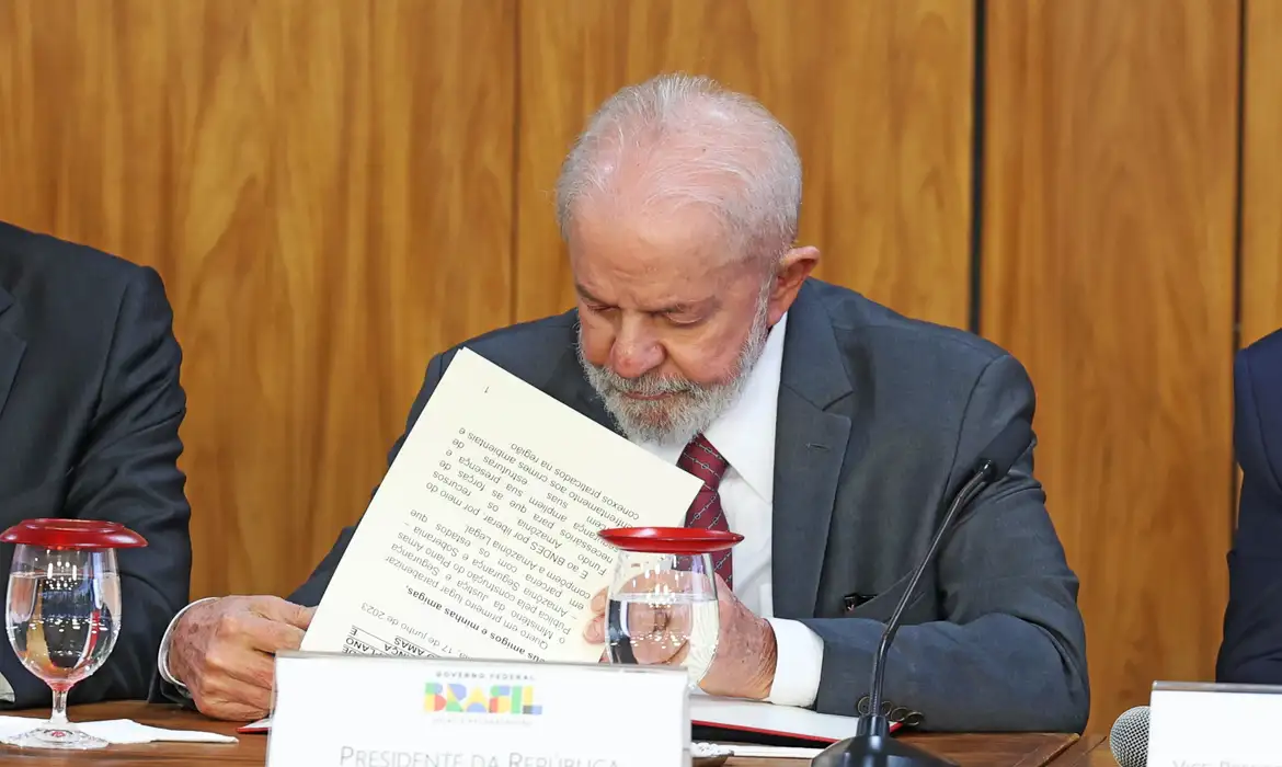 Mais da metade dos brasileiros atribui responsabilidade ao Governo Lula